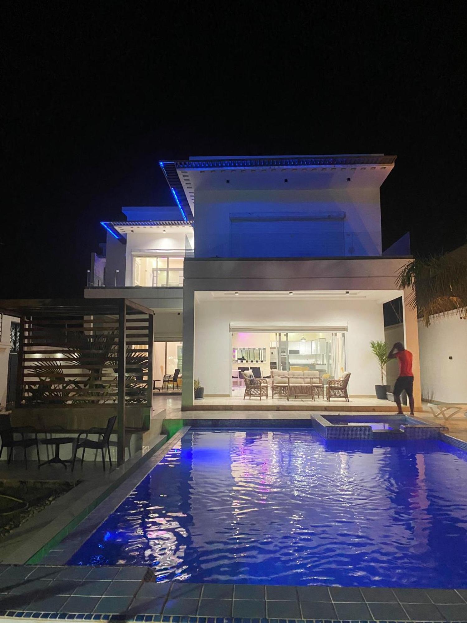 Villa Diamond House Saly Exterior foto